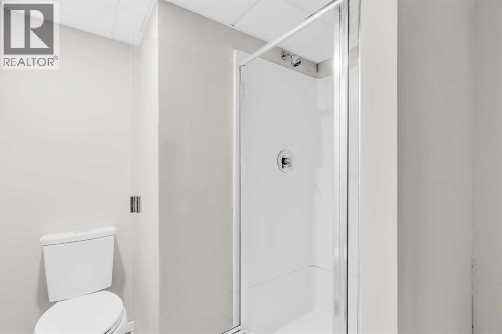 968 Bracewood Rise Sw, Calgary, Alberta  T2W 3C9 - Photo 29 - A2259125