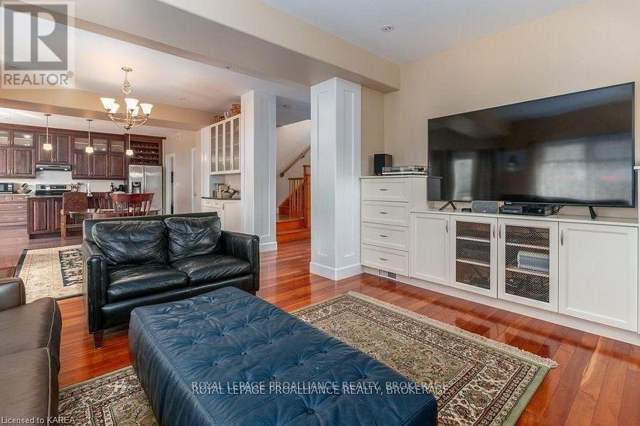 1239 Atkinson Street, Kingston, Ontario  K7P 0C9 - Photo 10 - X12449039