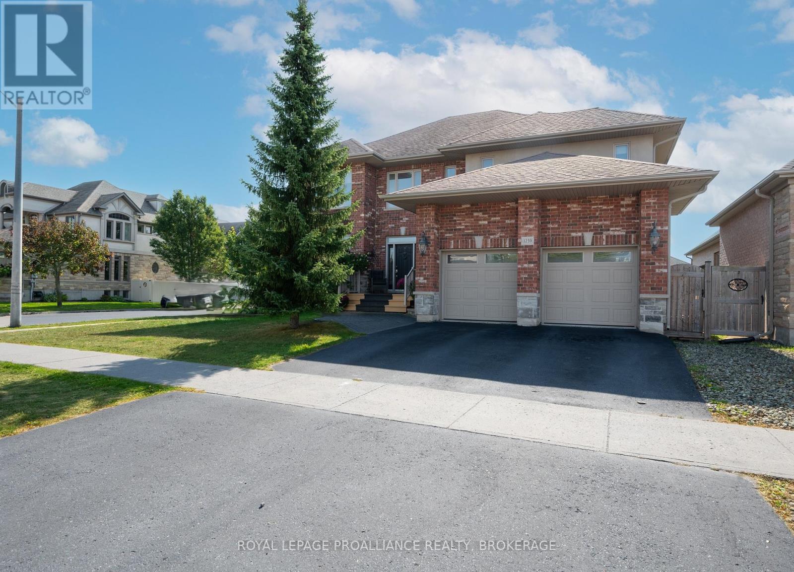 1239 Atkinson Street, Kingston, Ontario  K7P 0C9 - Photo 2 - X12449039