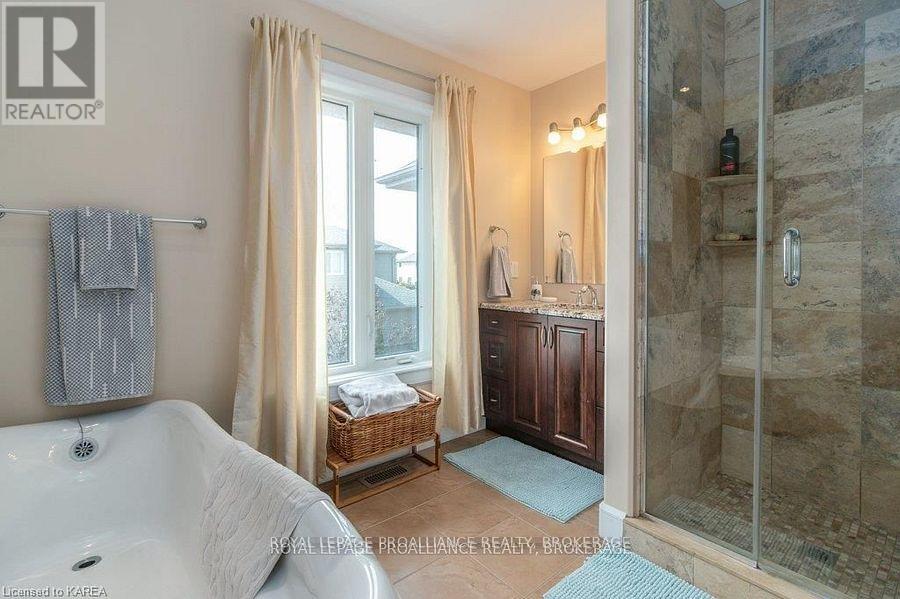 1239 Atkinson Street, Kingston, Ontario  K7P 0C9 - Photo 24 - X12449039