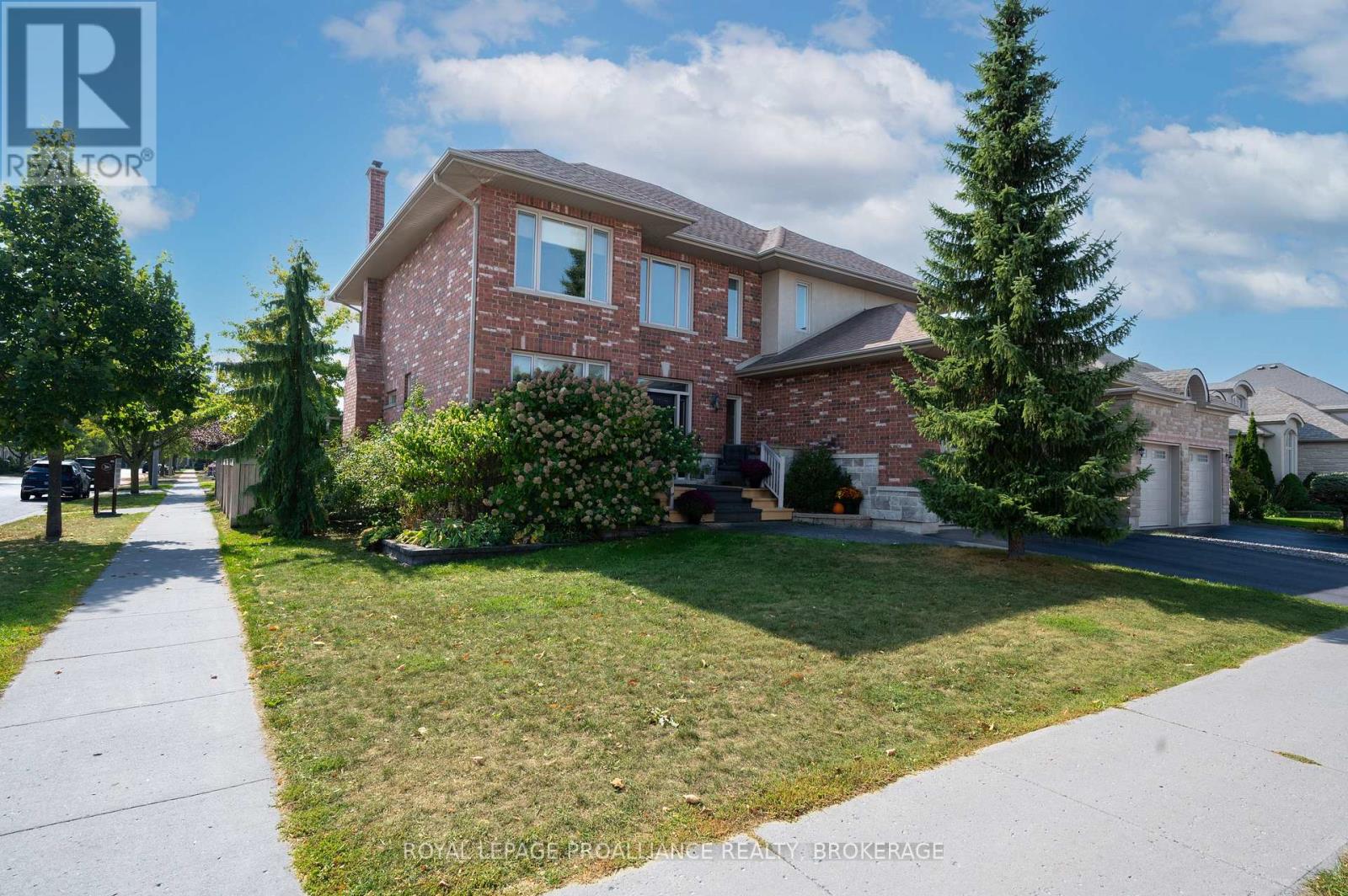 1239 Atkinson Street, Kingston, Ontario  K7P 0C9 - Photo 3 - X12449039