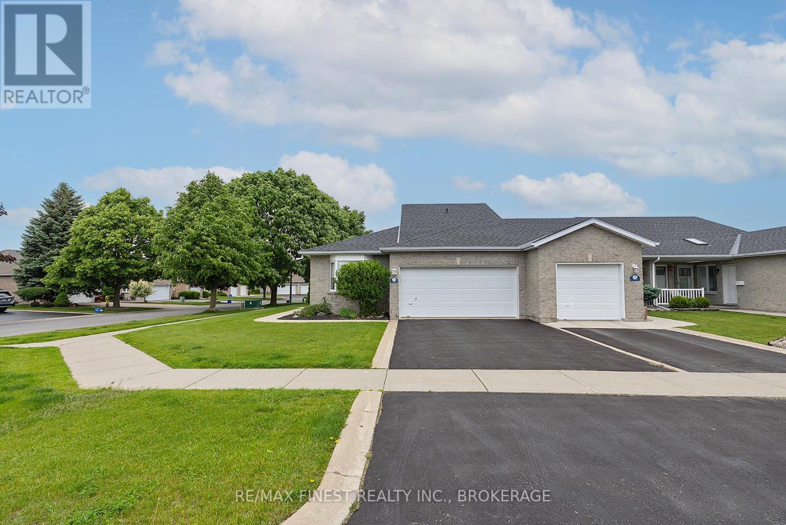 715 Millwood Drive, Kingston, Ontario  K7M 8Z2 - Photo 2 - X12449056