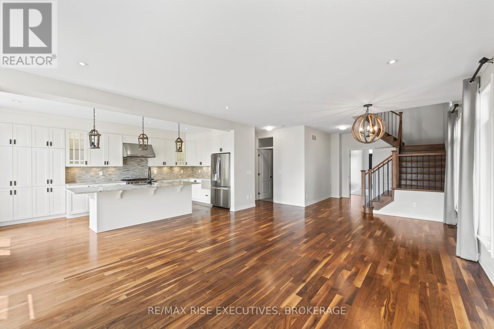 648 Halloway Drive, Kingston, Ontario  K7K 0H4 - Photo 11 - X12449066