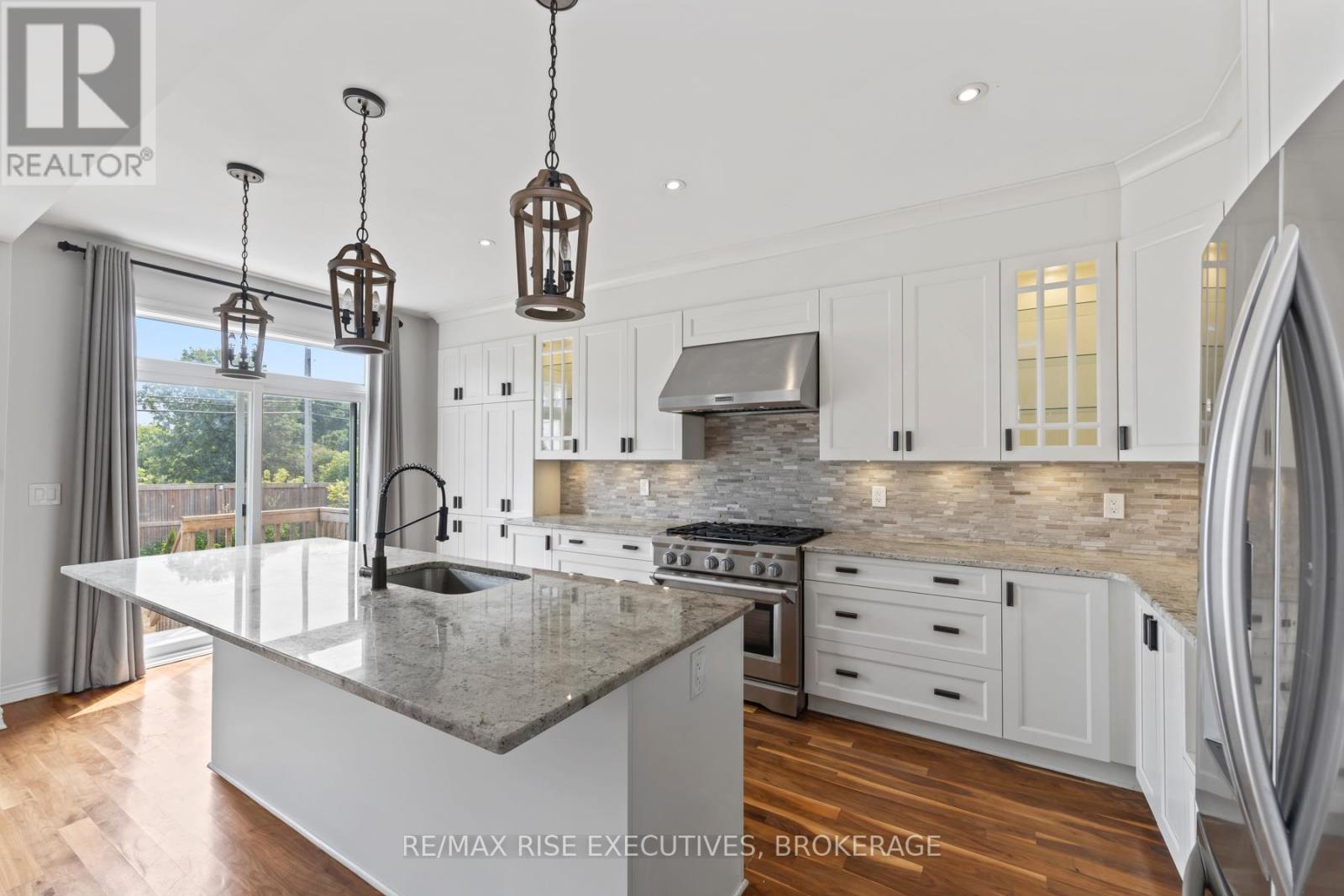 648 Halloway Drive, Kingston, Ontario  K7K 0H4 - Photo 17 - X12449066