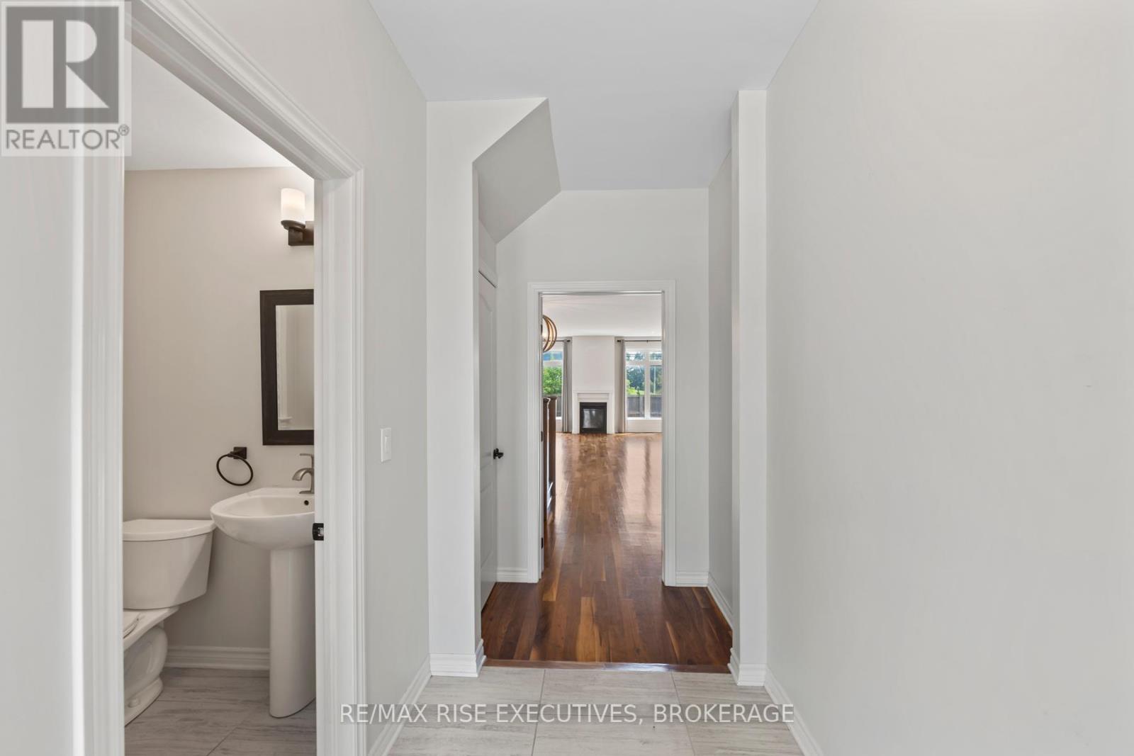 648 Halloway Drive, Kingston, Ontario  K7K 0H4 - Photo 6 - X12449066