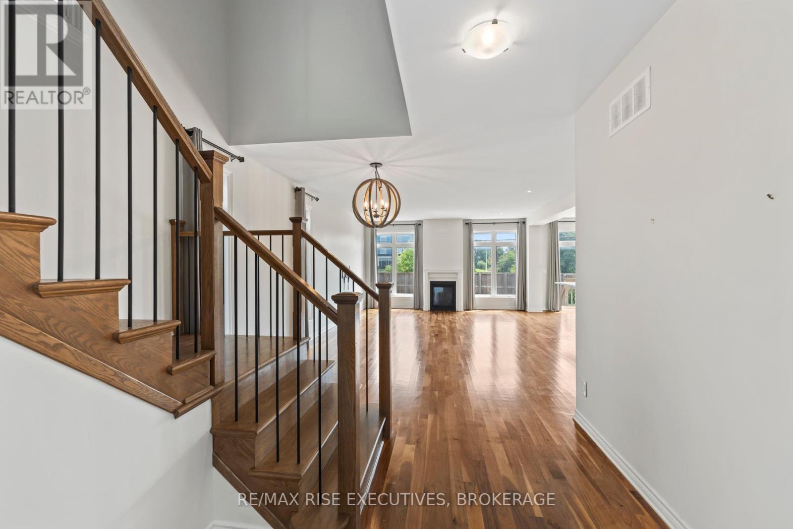 648 Halloway Drive, Kingston, Ontario  K7K 0H4 - Photo 8 - X12449066