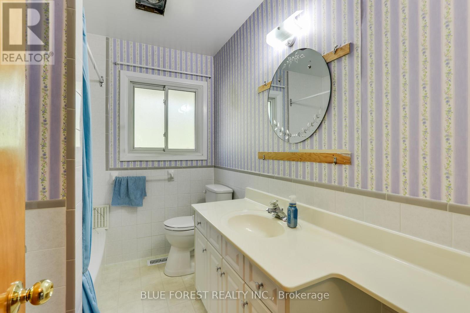 125 Goldwick Crescent, London East (East D), Ontario  N5V 2K9 - Photo 14 - X12449125