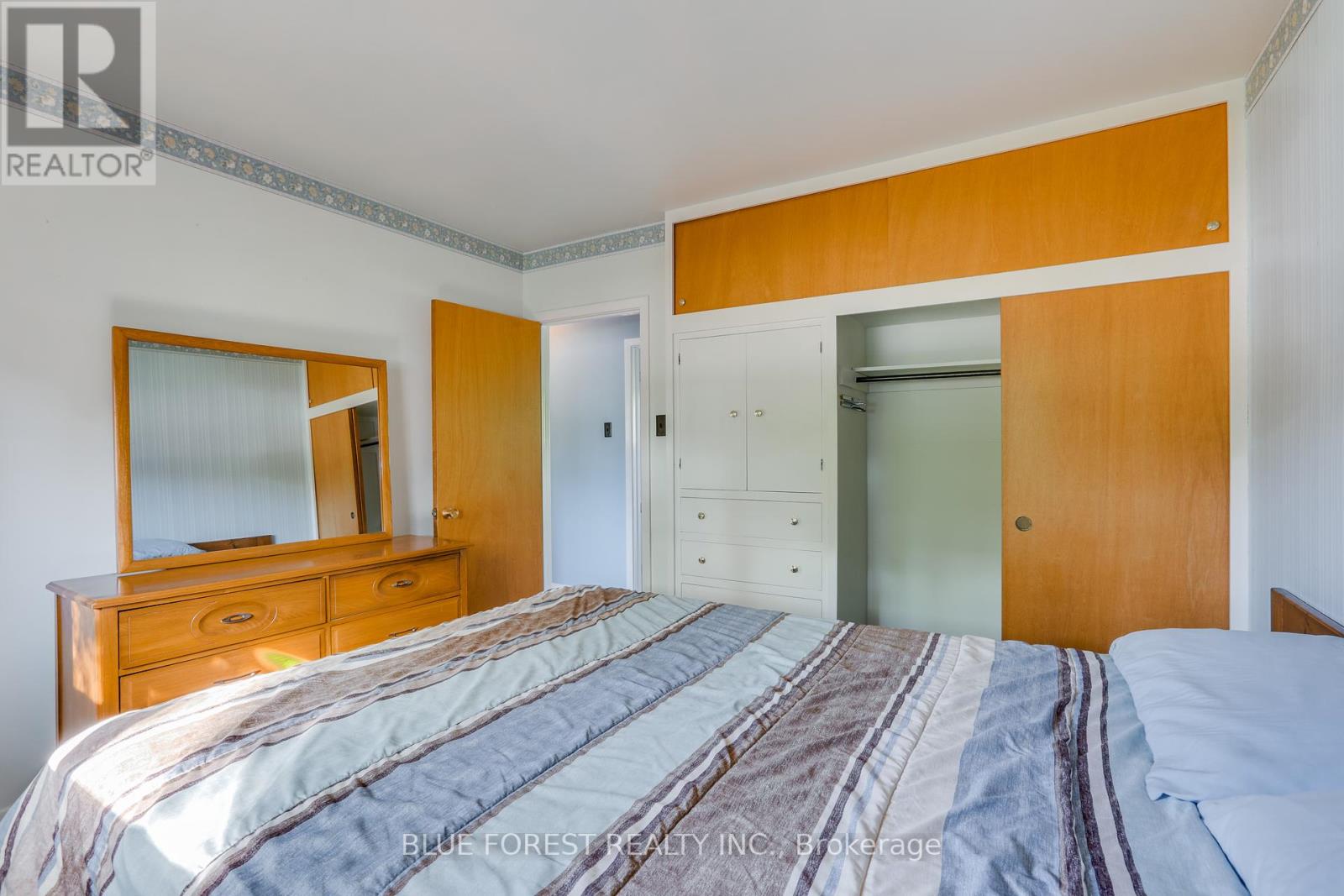 125 Goldwick Crescent, London East (East D), Ontario  N5V 2K9 - Photo 22 - X12449125