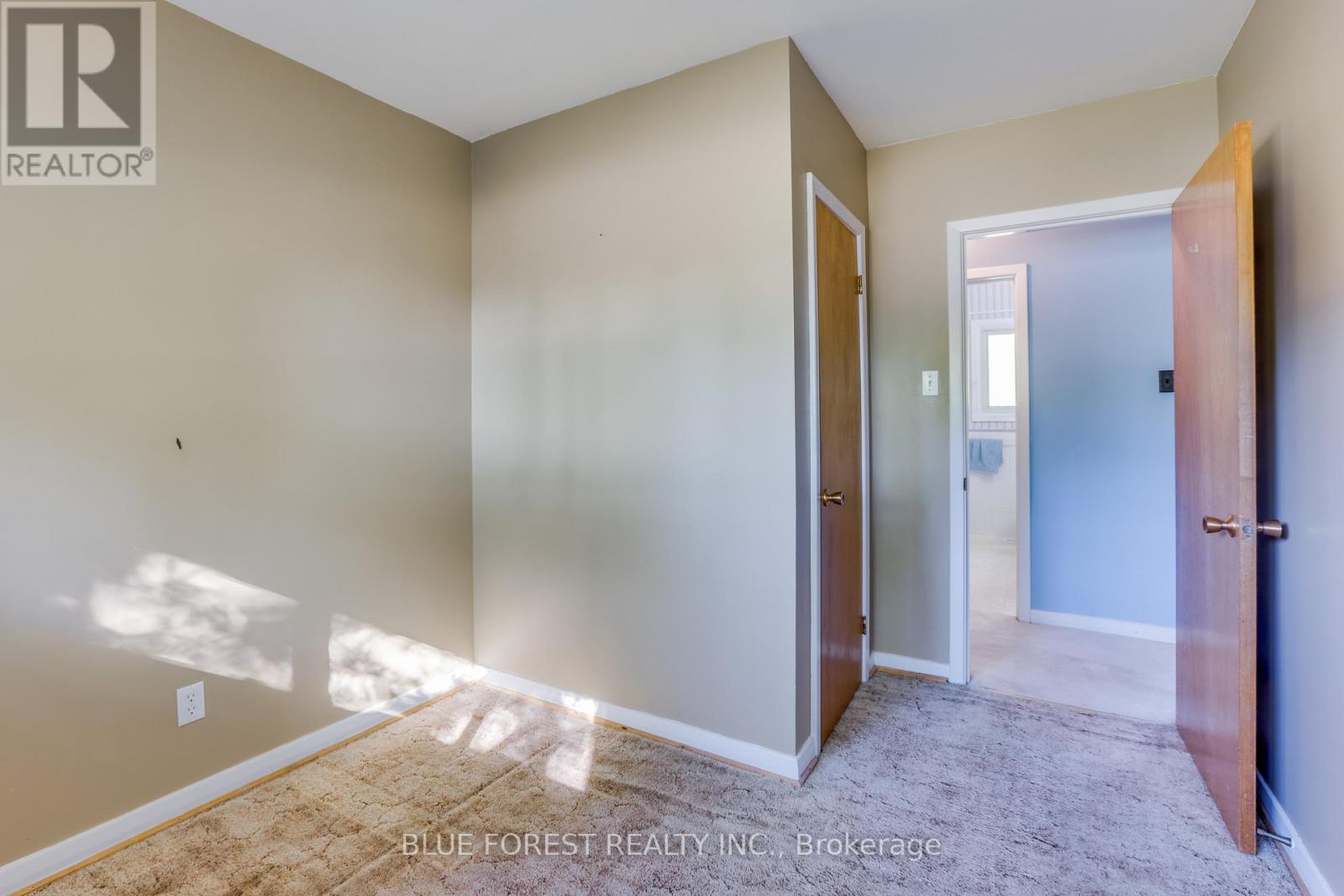 125 Goldwick Crescent, London East (East D), Ontario  N5V 2K9 - Photo 24 - X12449125