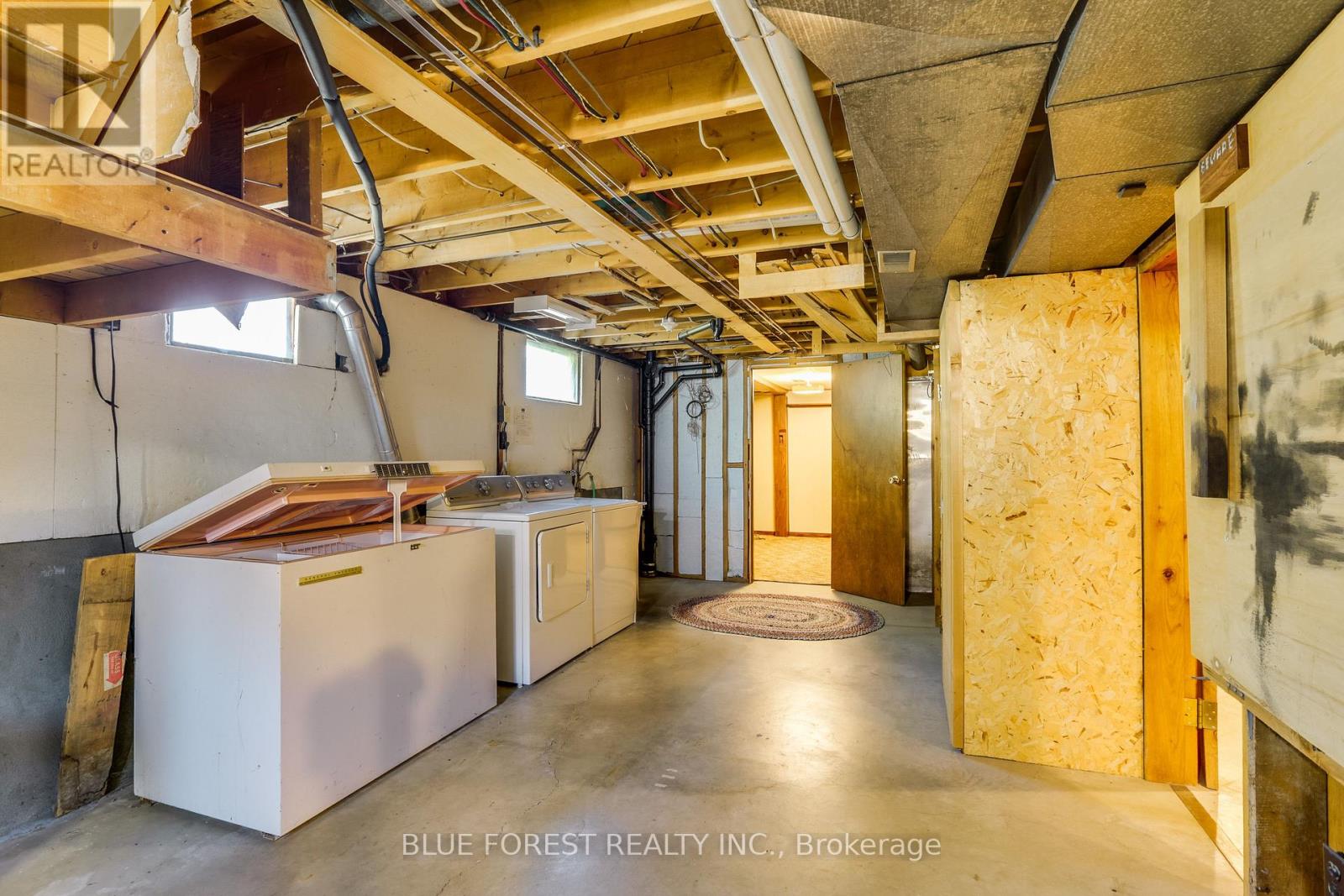 125 Goldwick Crescent, London East (East D), Ontario  N5V 2K9 - Photo 29 - X12449125