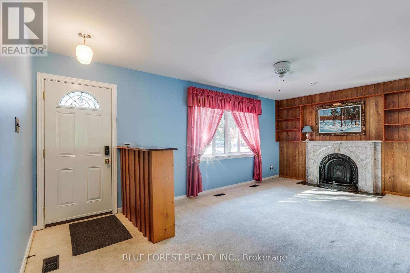 125 Goldwick Crescent, London East (East D), Ontario  N5V 2K9 - Photo 3 - X12449125