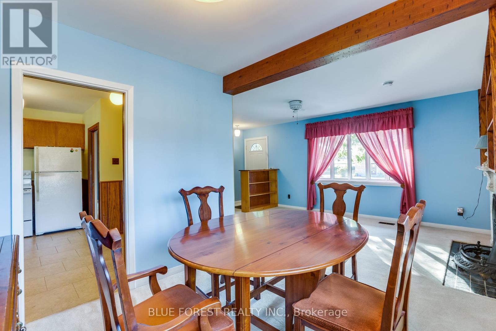 125 Goldwick Crescent, London East (East D), Ontario  N5V 2K9 - Photo 8 - X12449125