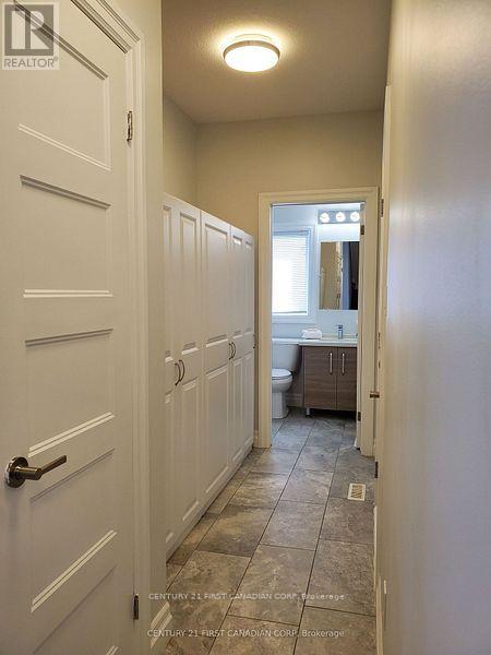 207 Union Avenue, Middlesex Centre (Komoka), Ontario  N0L 1R0 - Photo 18 - X12449156