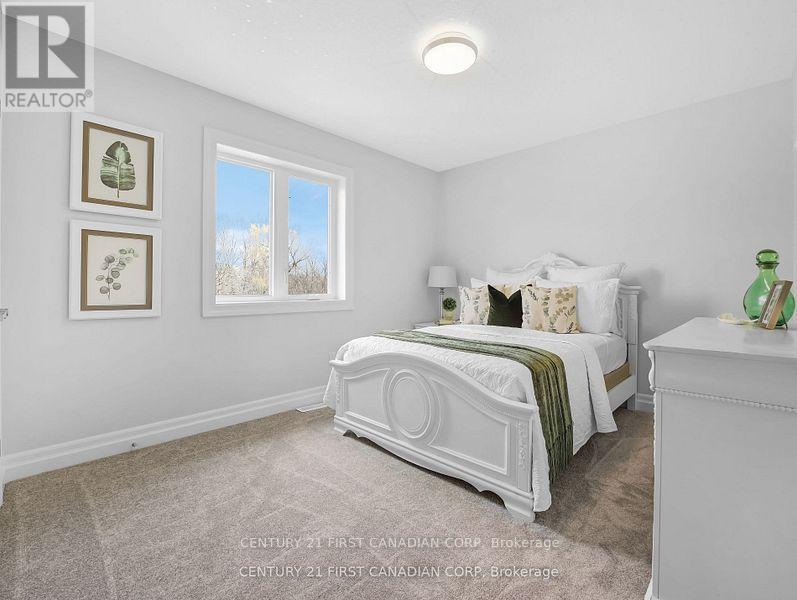 207 Union Avenue, Middlesex Centre (Komoka), Ontario  N0L 1R0 - Photo 30 - X12449156