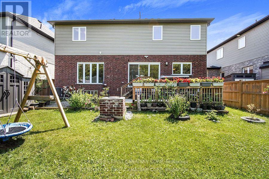 207 Union Avenue, Middlesex Centre (Komoka), Ontario  N0L 1R0 - Photo 46 - X12449156