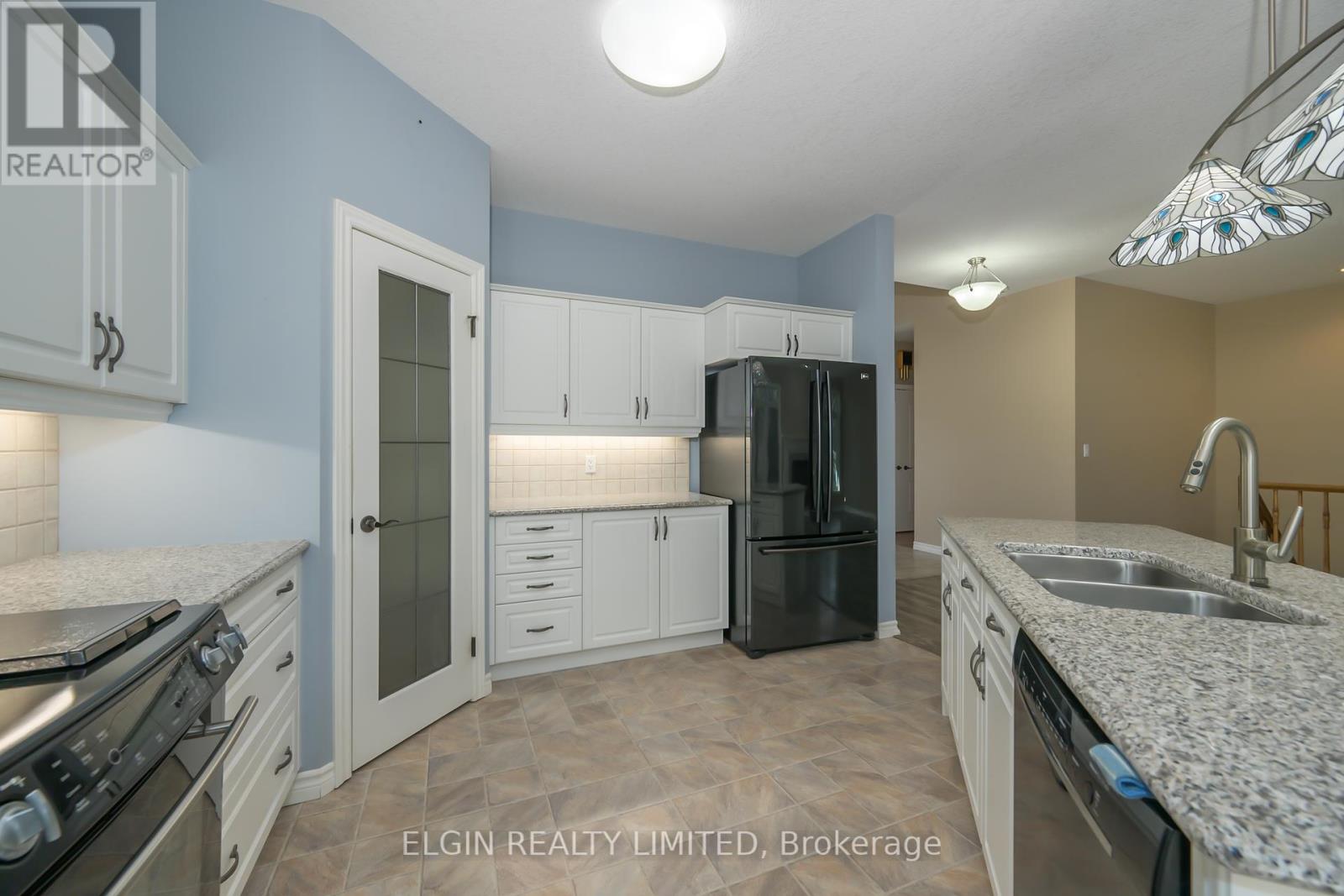 45 - 101 Southgate Parkway, St. Thomas, Ontario  N5R 6L5 - Photo 26 - X12449166