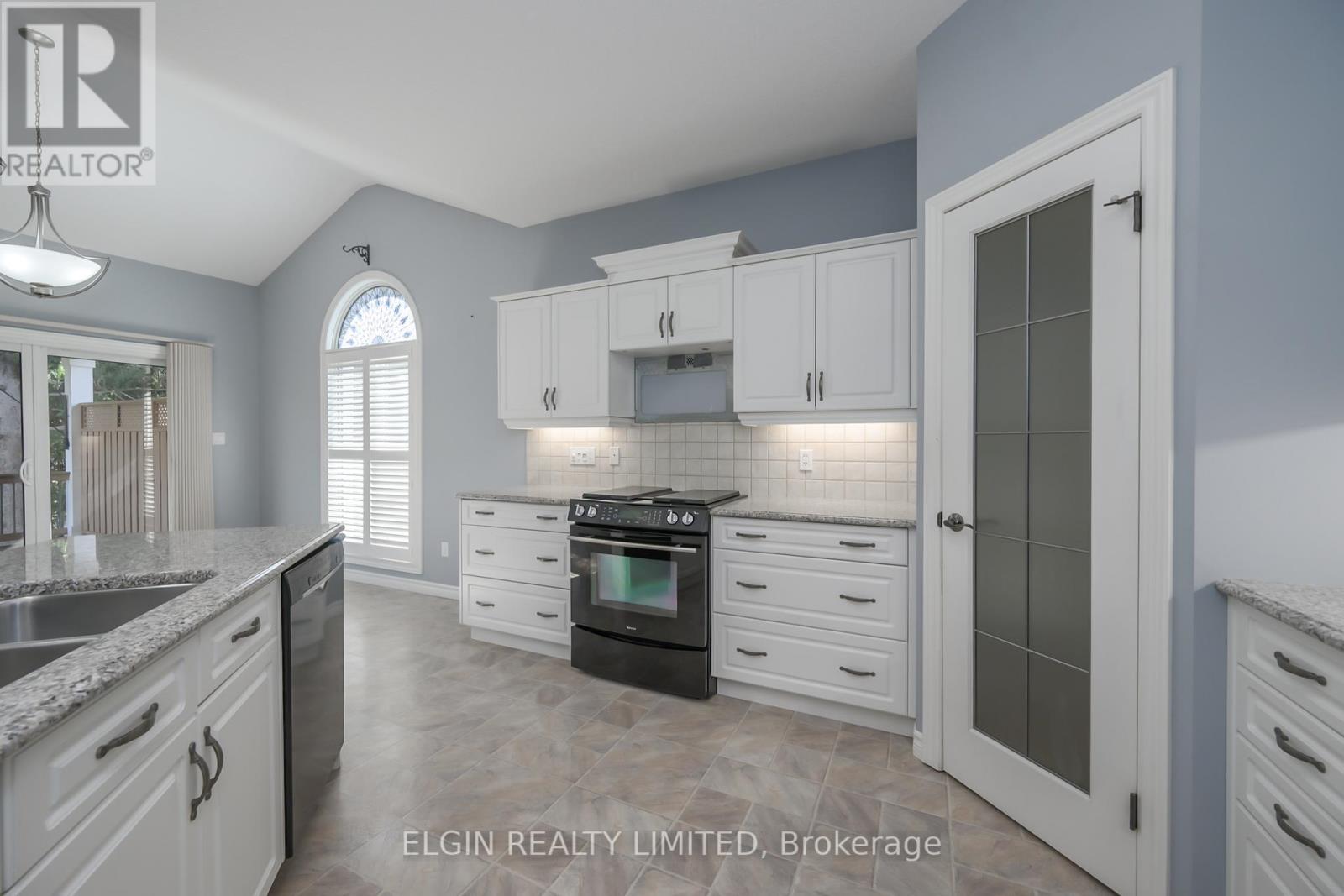 45 - 101 Southgate Parkway, St. Thomas, Ontario  N5R 6L5 - Photo 27 - X12449166