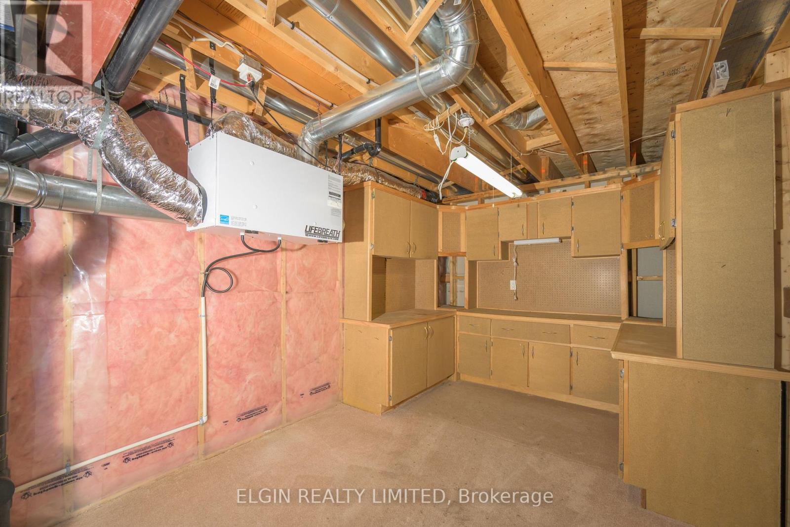 45 - 101 Southgate Parkway, St. Thomas, Ontario  N5R 6L5 - Photo 40 - X12449166