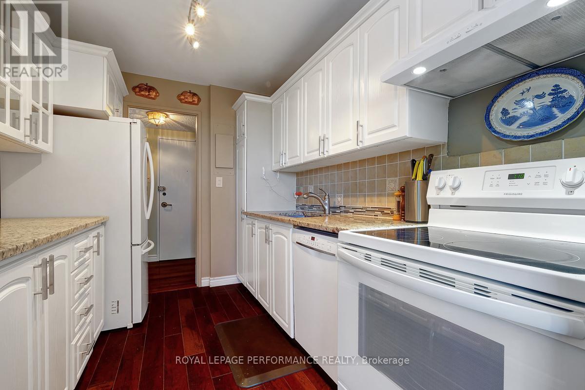2105 - 2625 Regina Street, Ottawa, Ontario  K2B 5W8 - Photo 10 - X12135743