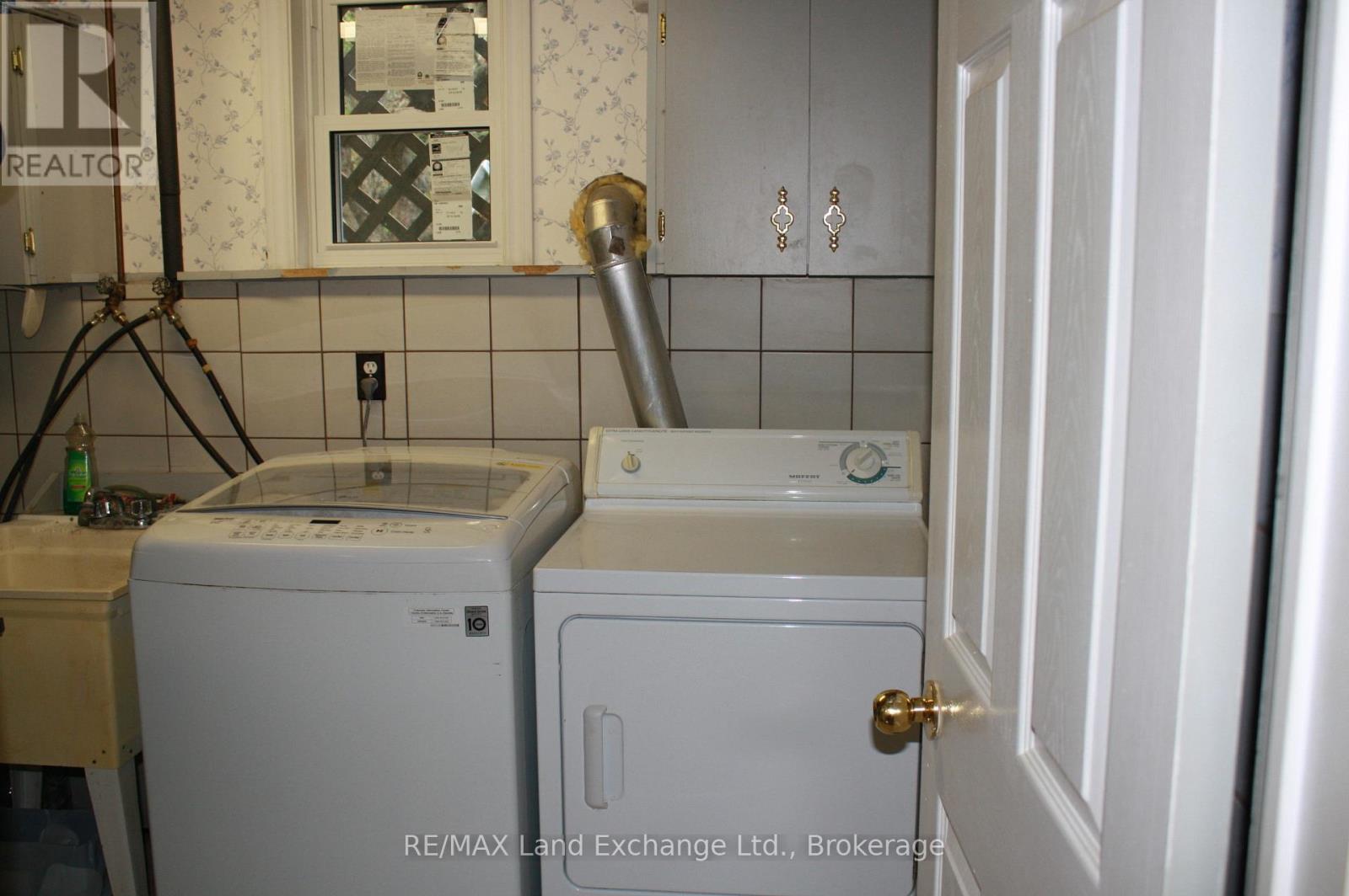 315045 Highway 6 Rr1 Highway, West Grey, Ontario  N0G 1R0 - Photo 42 - X12406935