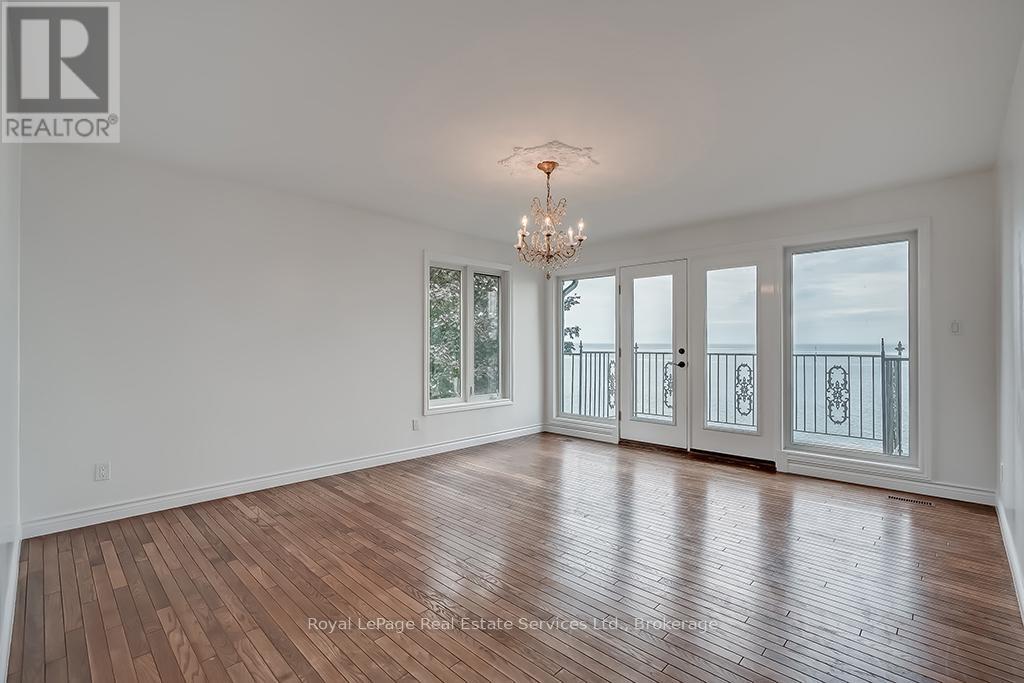 3286 Shelburne Place, Oakville, Ontario  L6L 5V9 - Photo 13 - W12449216