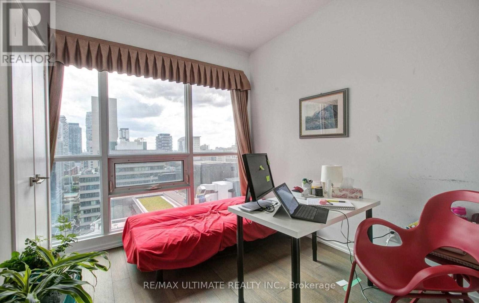 1715 - 70 Temperance Street, Toronto, Ontario  M5H 4E8 - Photo 16 - C12448930