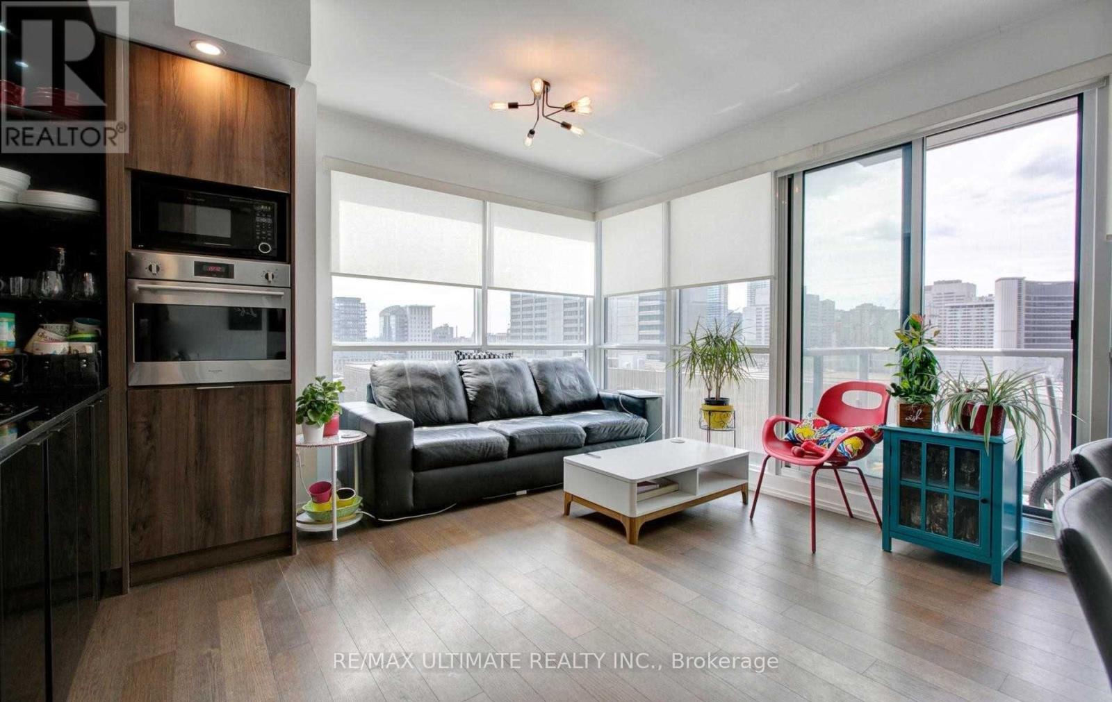 1715 - 70 Temperance Street, Toronto, Ontario  M5H 4E8 - Photo 2 - C12448930
