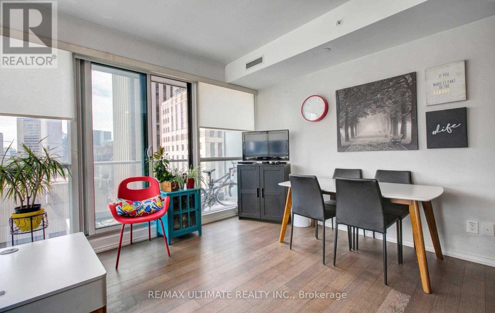 1715 - 70 Temperance Street, Toronto, Ontario  M5H 4E8 - Photo 6 - C12448930