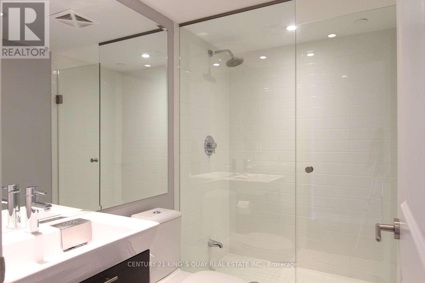 4815 - 386 Yonge Street, Toronto, Ontario  M5B 0A5 - Photo 10 - C12448939