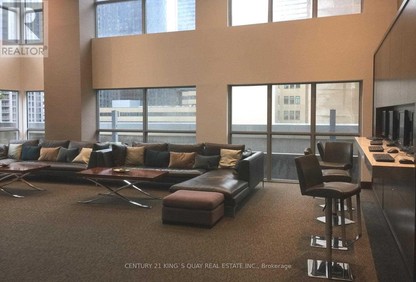 4815 - 386 Yonge Street, Toronto, Ontario  M5B 0A5 - Photo 18 - C12448939