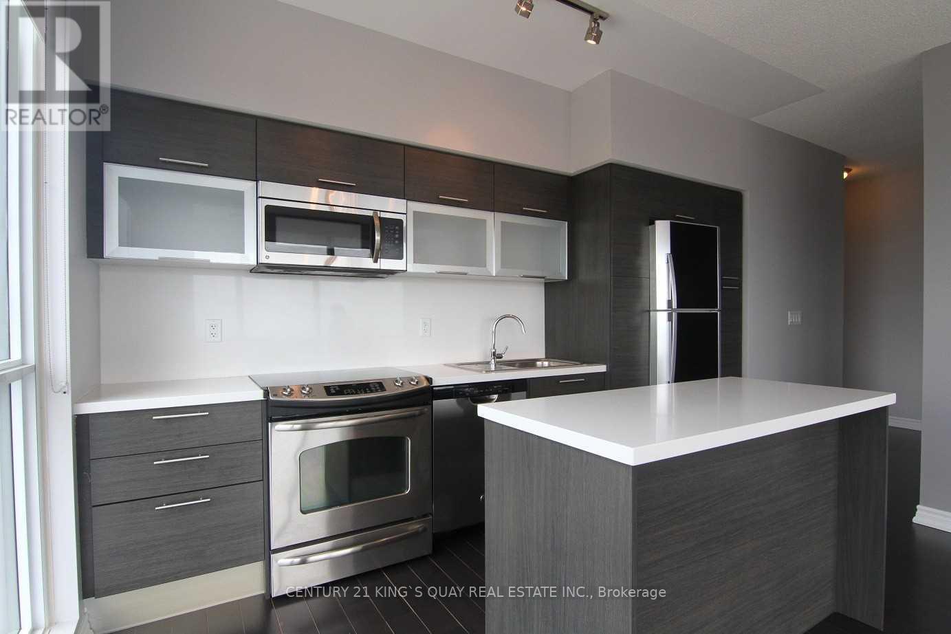 4815 - 386 Yonge Street, Toronto, Ontario  M5B 0A5 - Photo 6 - C12448939