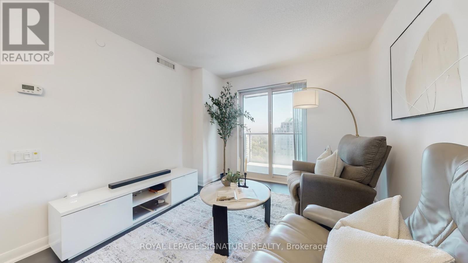 1807 - 5162 Yonge Street, Toronto (Willowdale West), Ontario  M2N 0E9 - Photo 2 - C12448942