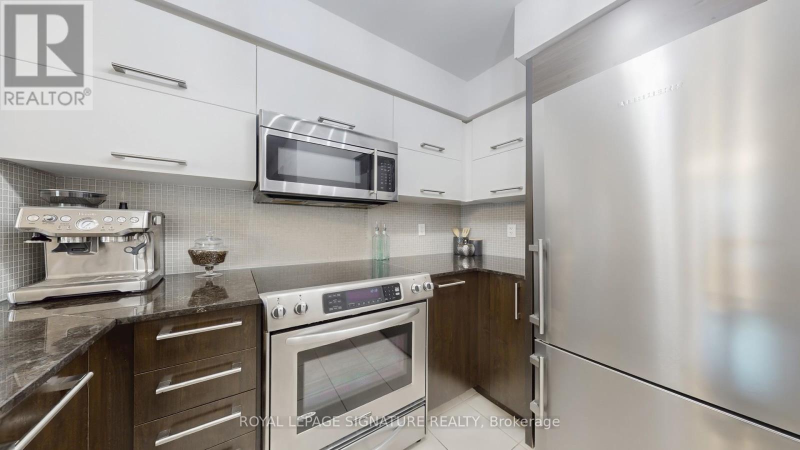 1807 - 5162 Yonge Street, Toronto (Willowdale West), Ontario  M2N 0E9 - Photo 9 - C12448942