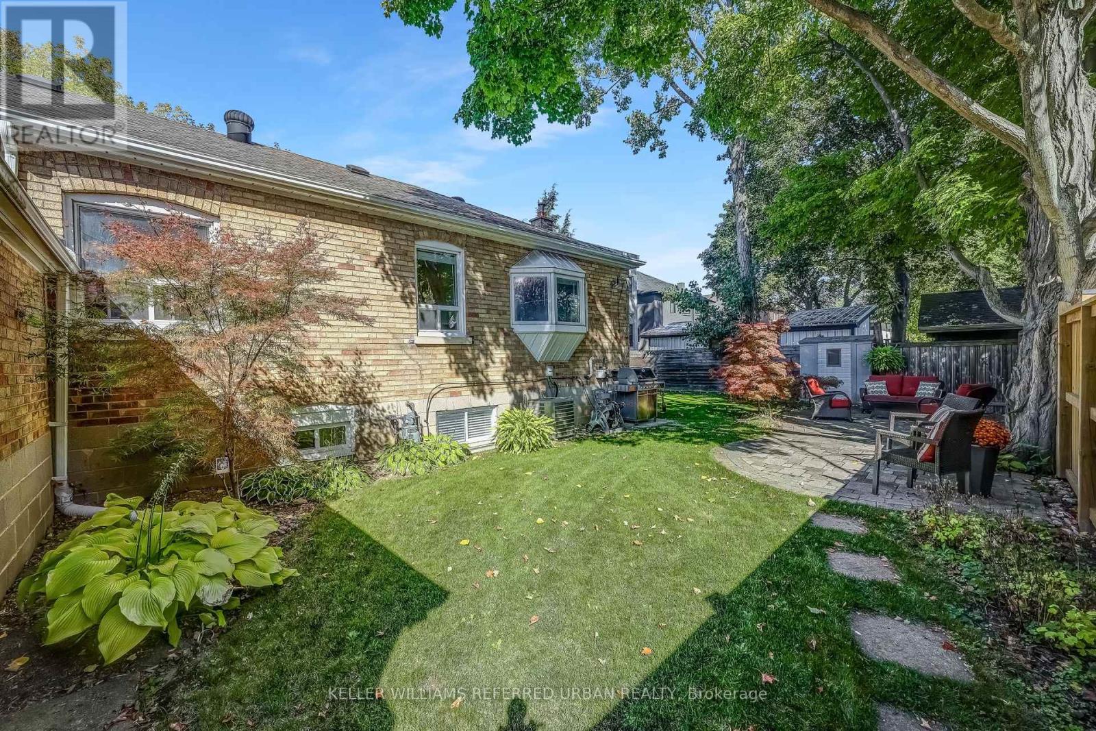 17 Gwendolen Crescent, Toronto, Ontario  M2N 2L9 - Photo 12 - C12448957