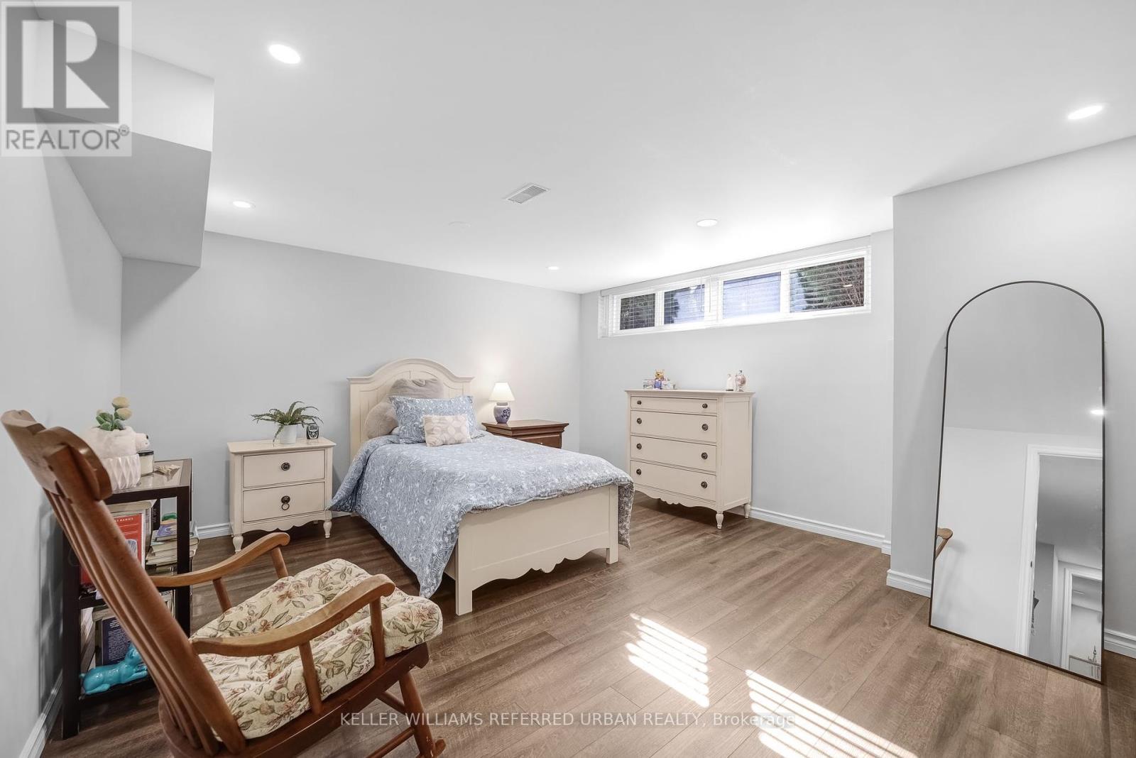 17 Gwendolen Crescent, Toronto, Ontario  M2N 2L9 - Photo 29 - C12448957