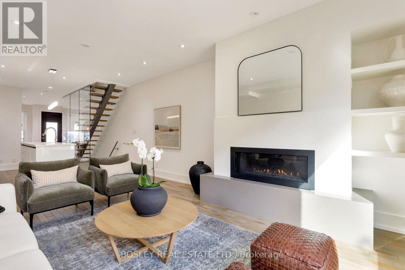 5b Sylvan Avenue, Toronto (Dufferin Grove), Ontario  M6H 3B5 - Photo 15 - C12448973