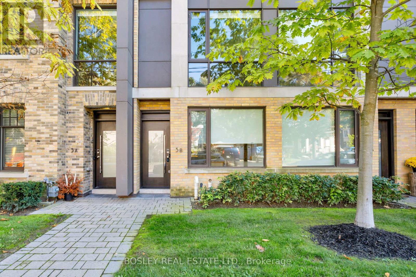 5b Sylvan Avenue, Toronto (Dufferin Grove), Ontario  M6H 3B5 - Photo 2 - C12448973