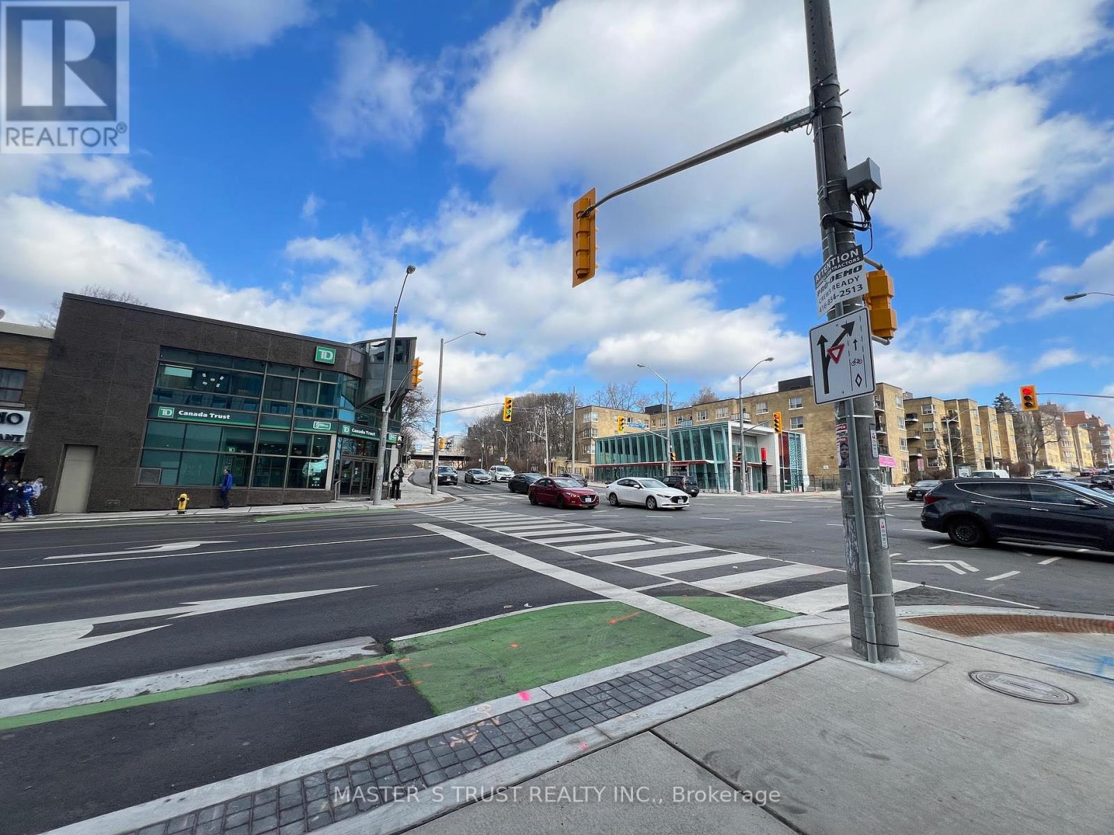931 - 2020 Bathurst Street, Toronto, Ontario  M5P 0A6 - Photo 15 - C12449013