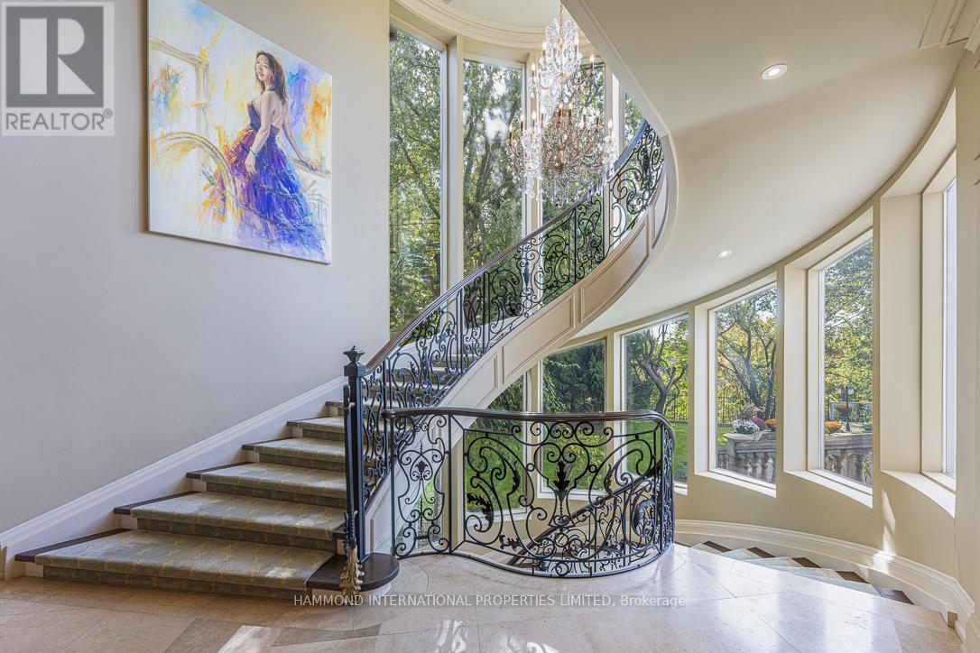 32 Arjay Crescent, Toronto (Bridle Path-Sunnybrook-York Mills), Ontario  M2L 1C7 - Photo 12 - C12449015