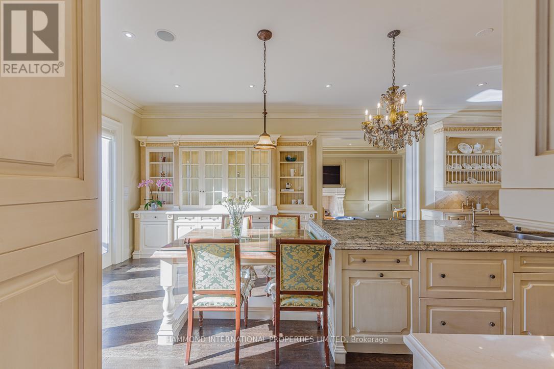 32 Arjay Crescent, Toronto (Bridle Path-Sunnybrook-York Mills), Ontario  M2L 1C7 - Photo 17 - C12449015
