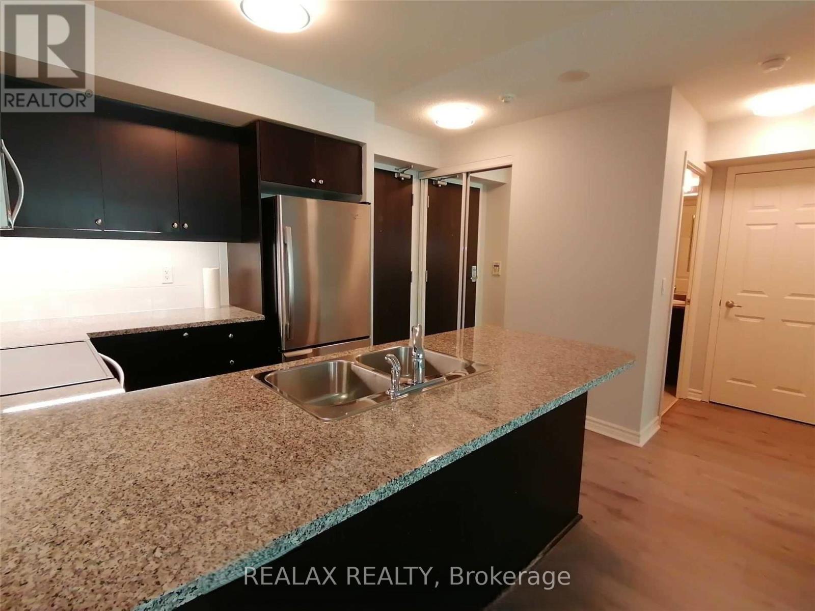 1102 - 25 Lower Simcoe Street, Toronto, Ontario  M5J 3A1 - Photo 12 - C12449021