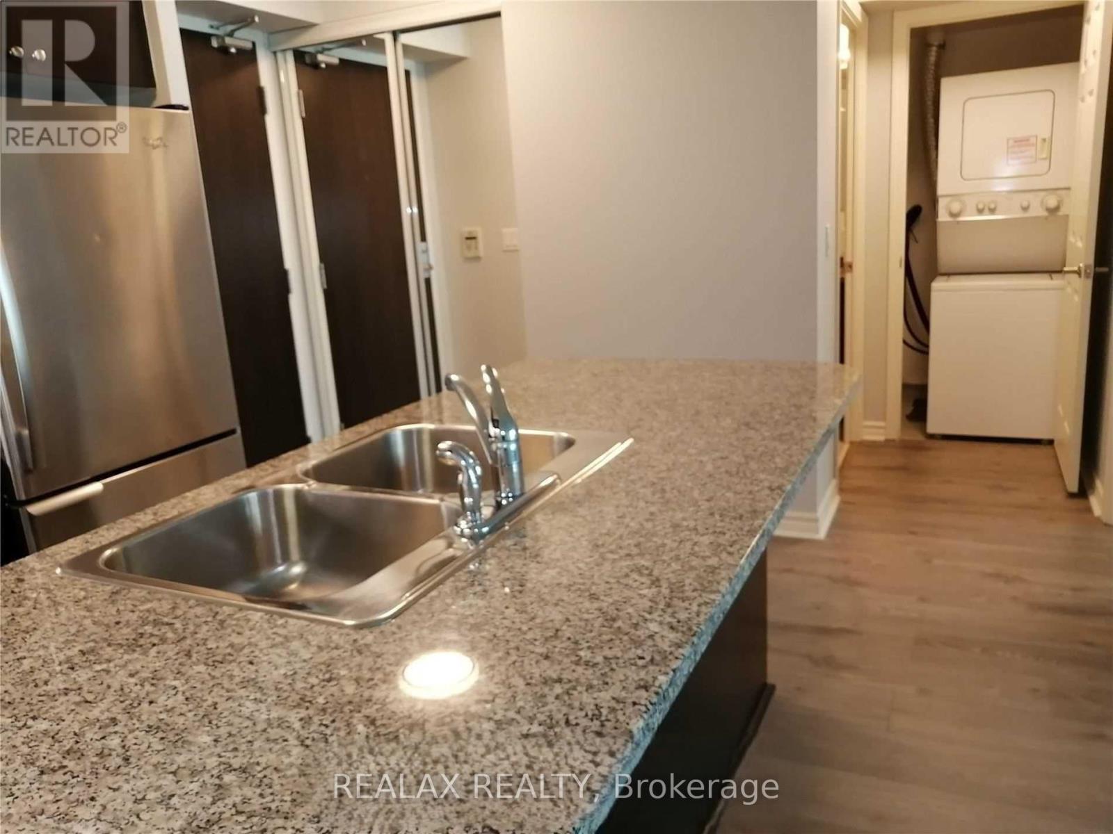1102 - 25 Lower Simcoe Street, Toronto, Ontario  M5J 3A1 - Photo 13 - C12449021