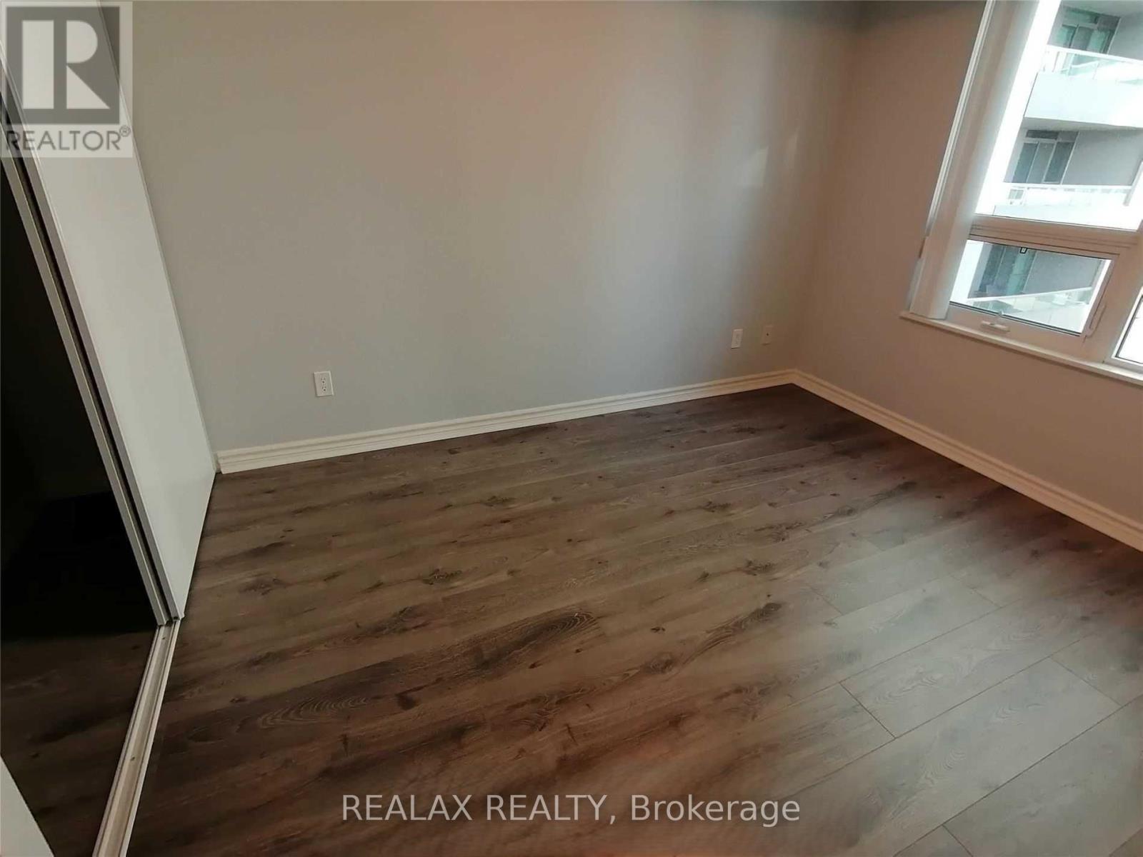 1102 - 25 Lower Simcoe Street, Toronto, Ontario  M5J 3A1 - Photo 14 - C12449021