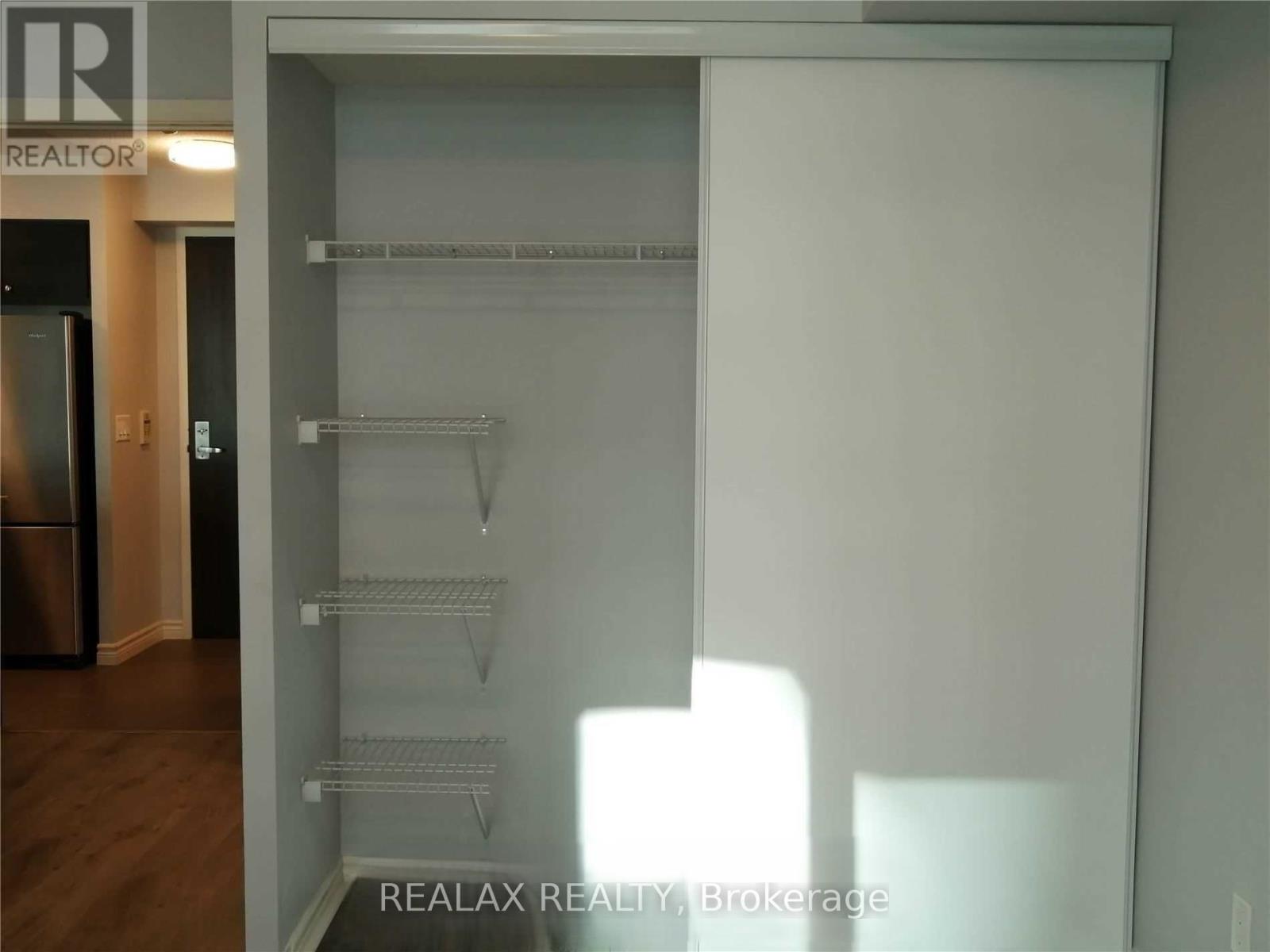 1102 - 25 Lower Simcoe Street, Toronto, Ontario  M5J 3A1 - Photo 15 - C12449021