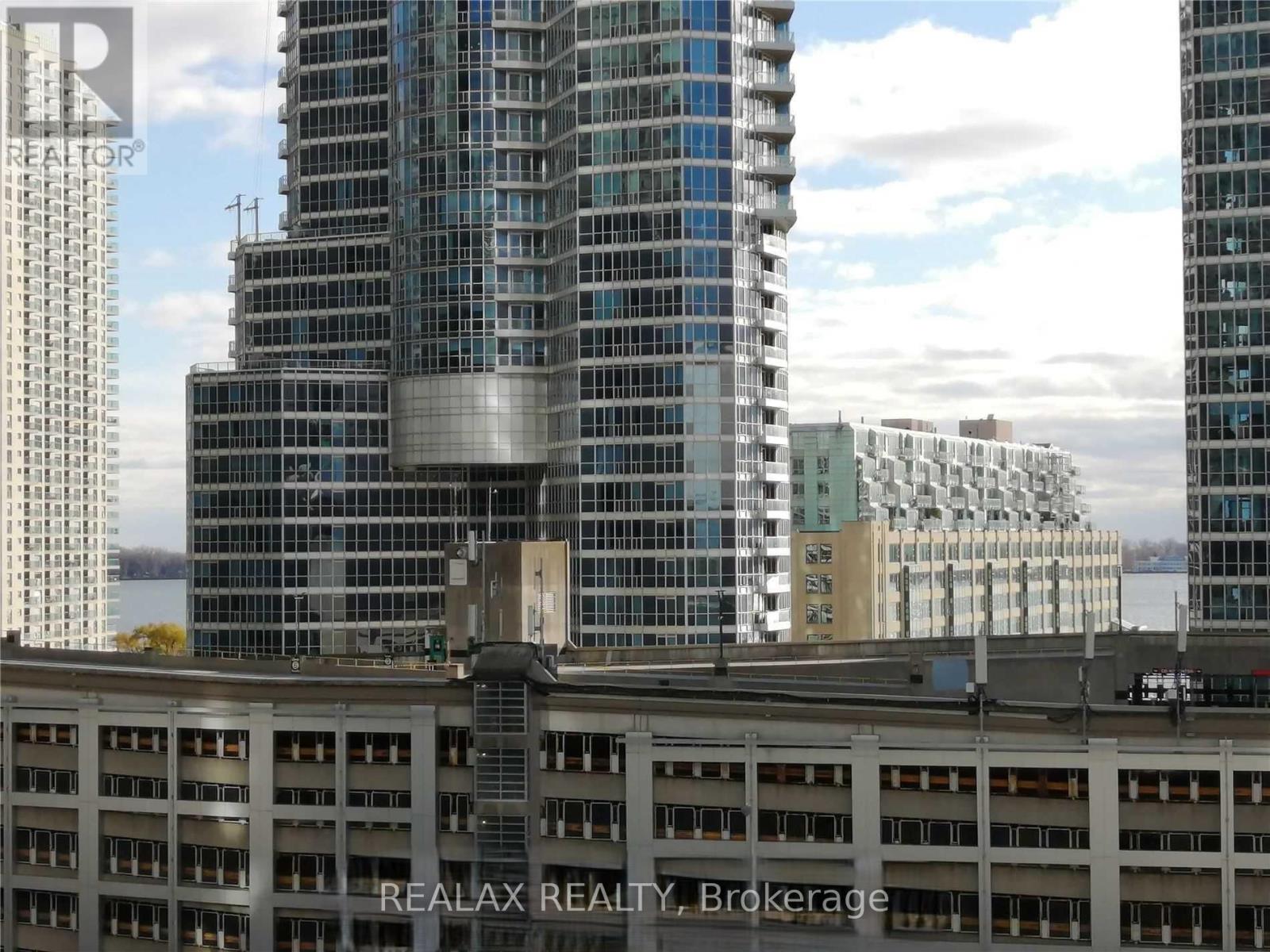 1102 - 25 Lower Simcoe Street, Toronto, Ontario  M5J 3A1 - Photo 3 - C12449021