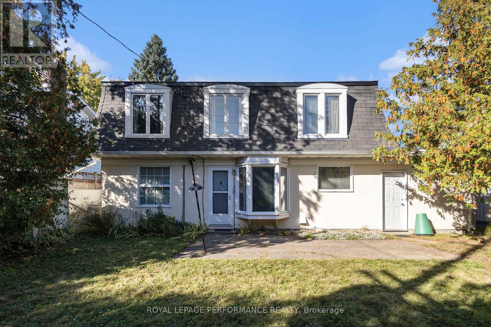 1842 Playfair Drive, Ottawa, Ontario  K1H 5S1 - Photo 32 - X12449038