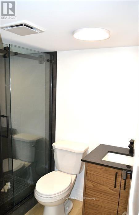 503 Athlone Avenue, Ottawa, Ontario  K1Z 5M9 - Photo 20 - X12449100