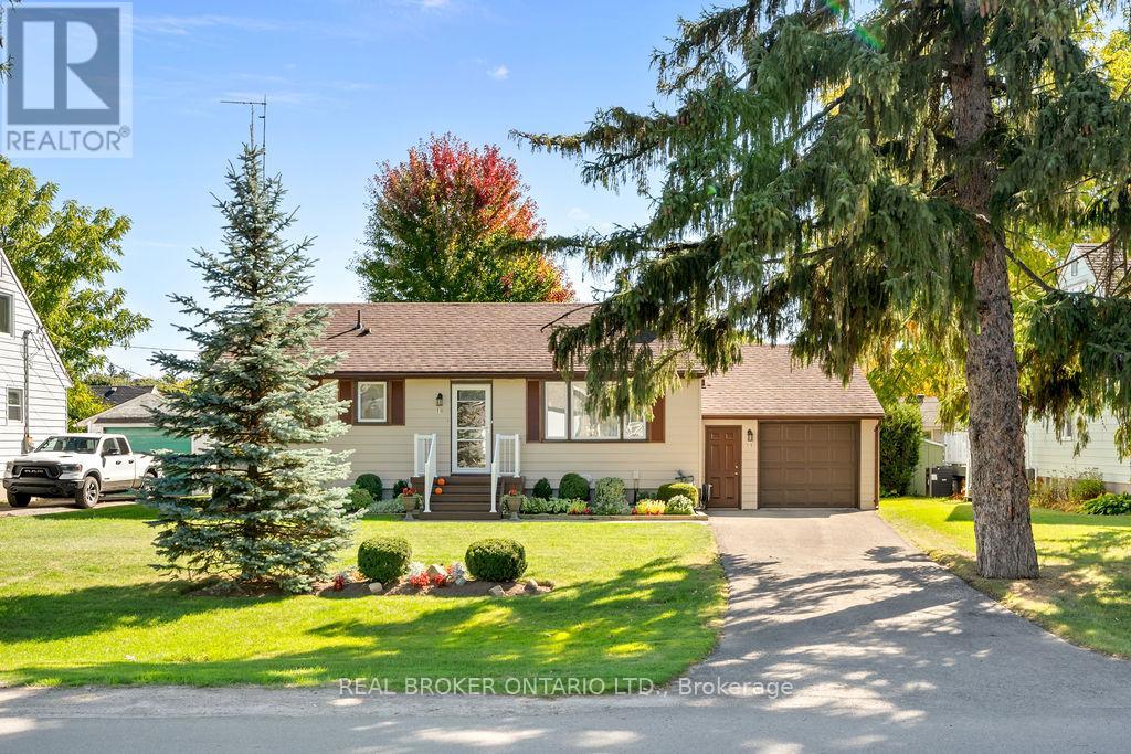 510 Oxford Street E, North Grenville, Ontario  K0G 1J0 - Photo 2 - X12449119