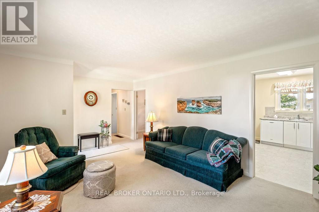 510 Oxford Street E, North Grenville, Ontario  K0G 1J0 - Photo 6 - X12449119