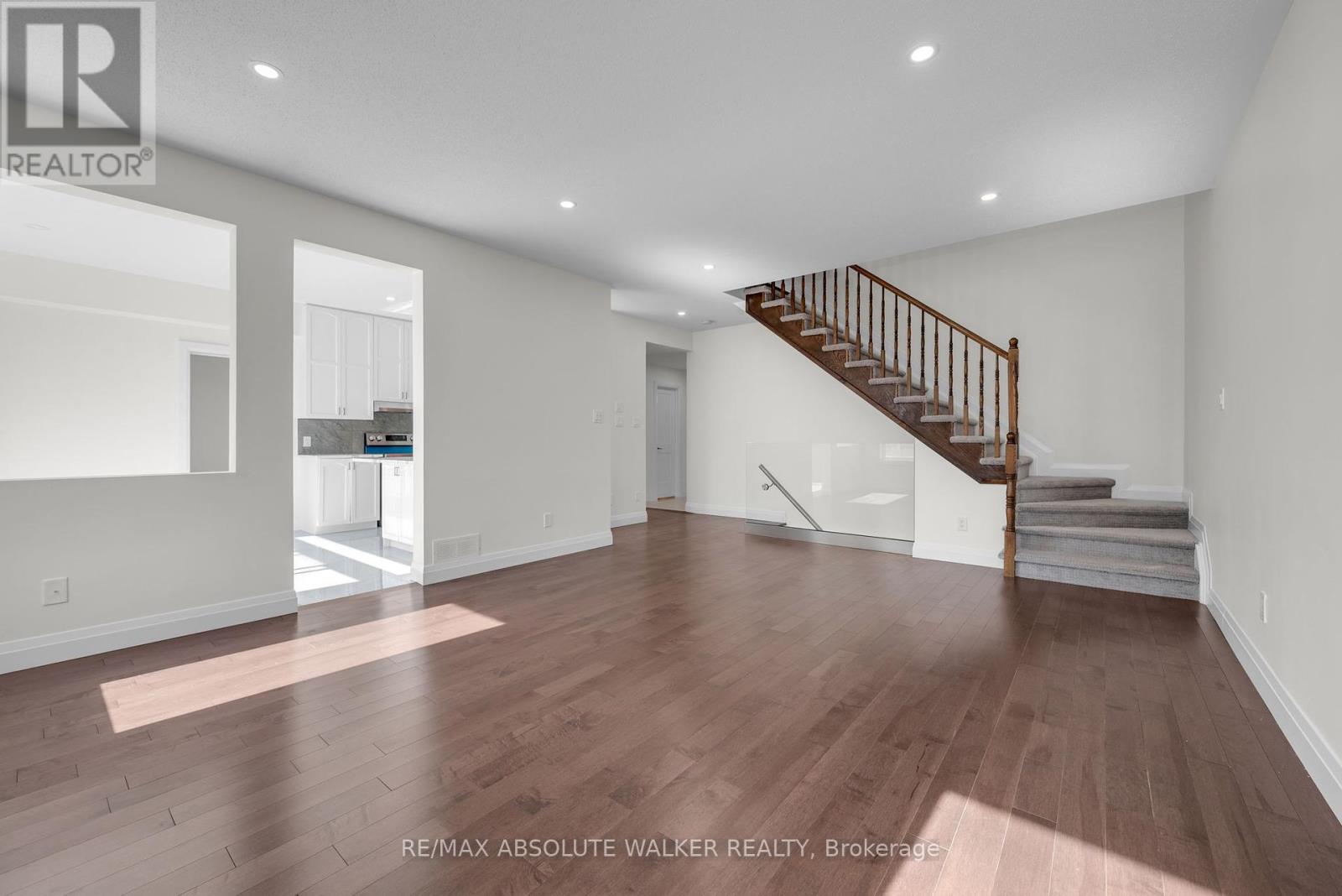 424 Nittany Crescent, Ottawa, Ontario  K2J 5P1 - Photo 12 - X12449154